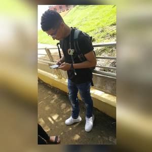 Meet your Posher, Joanssett